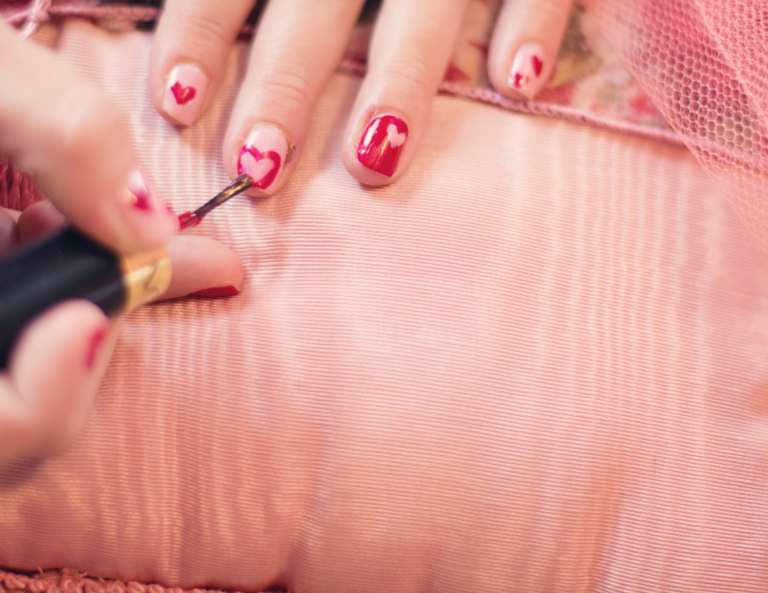 32 Wonderful Valentine’s Day Nail Ideas to Recreate for 2024!
